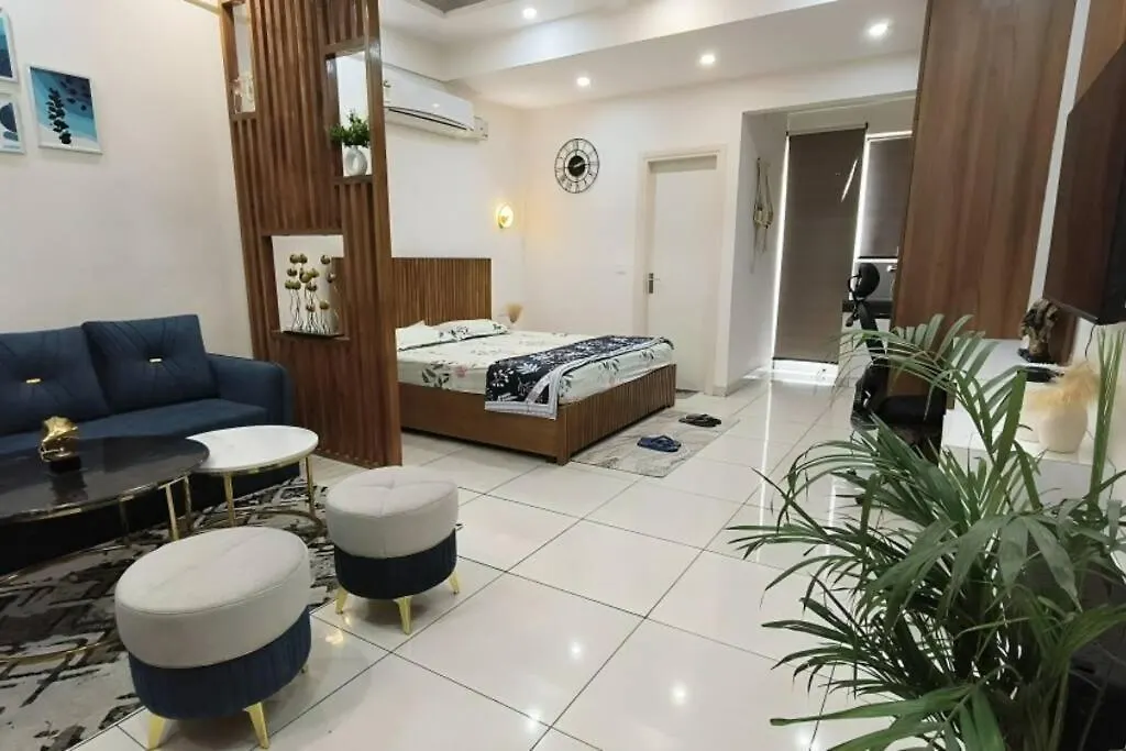 Cozy Loft Apartment Zirakpur